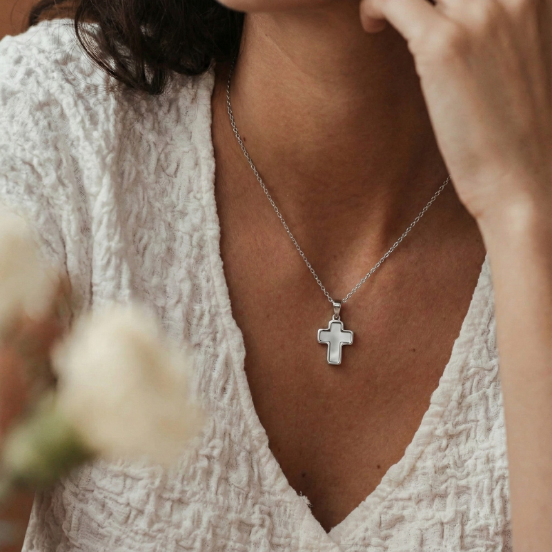 Shell Cross Necklace